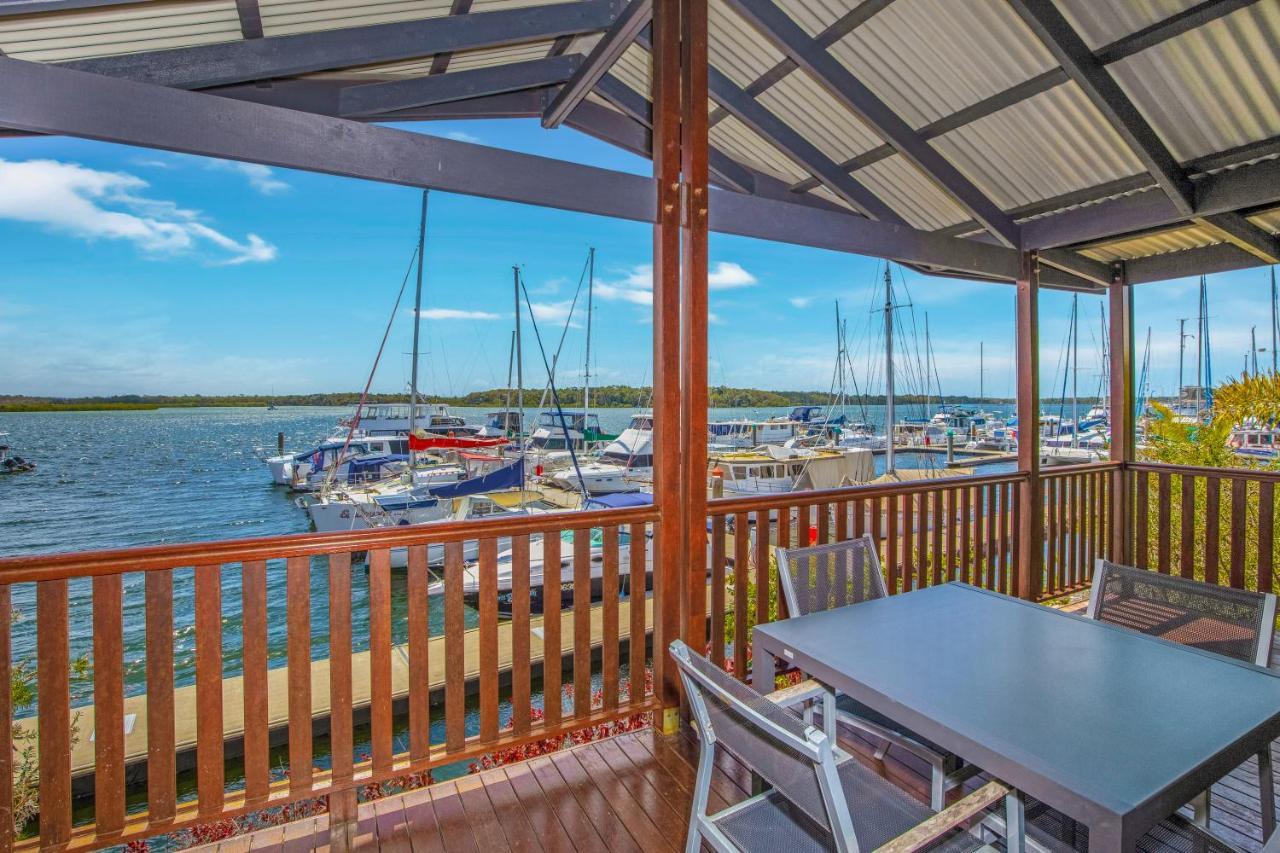 Tin Can Bay Marina Villas Extérieur photo