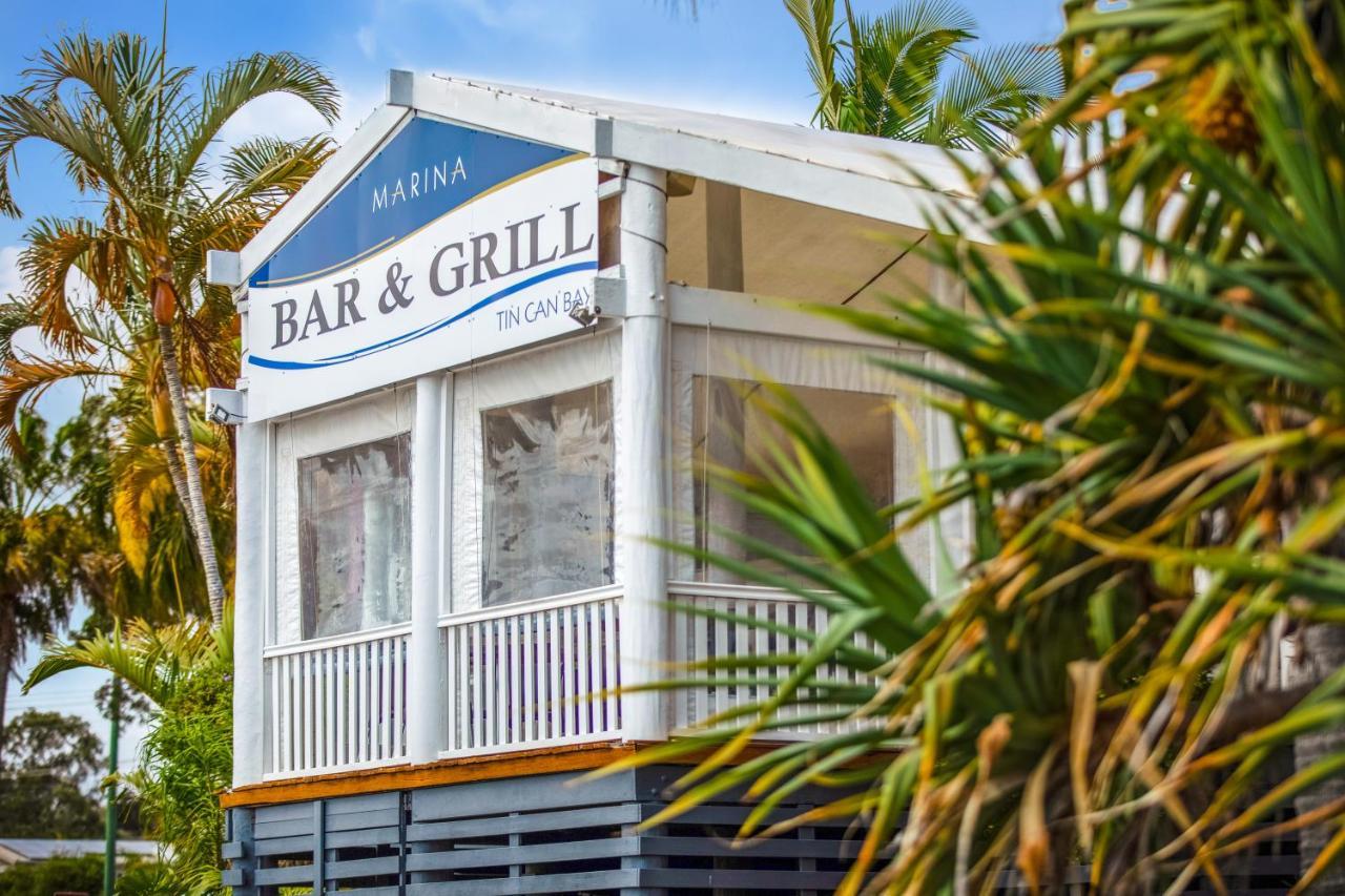 Tin Can Bay Marina Villas Extérieur photo