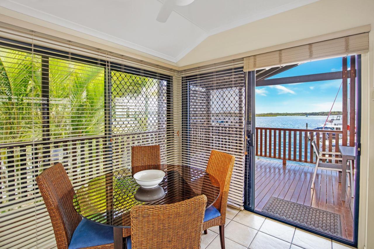 Tin Can Bay Marina Villas Extérieur photo